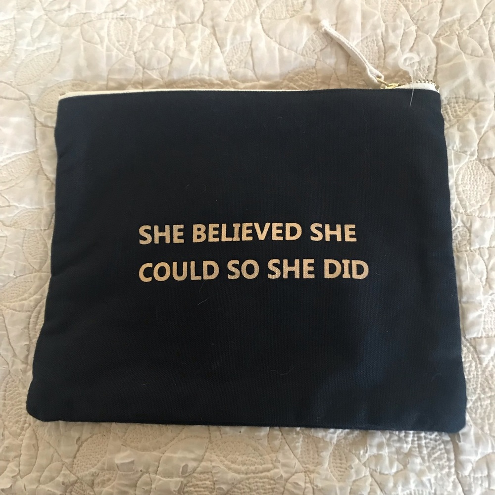 Makeup pouch, black with zipper! So cute!